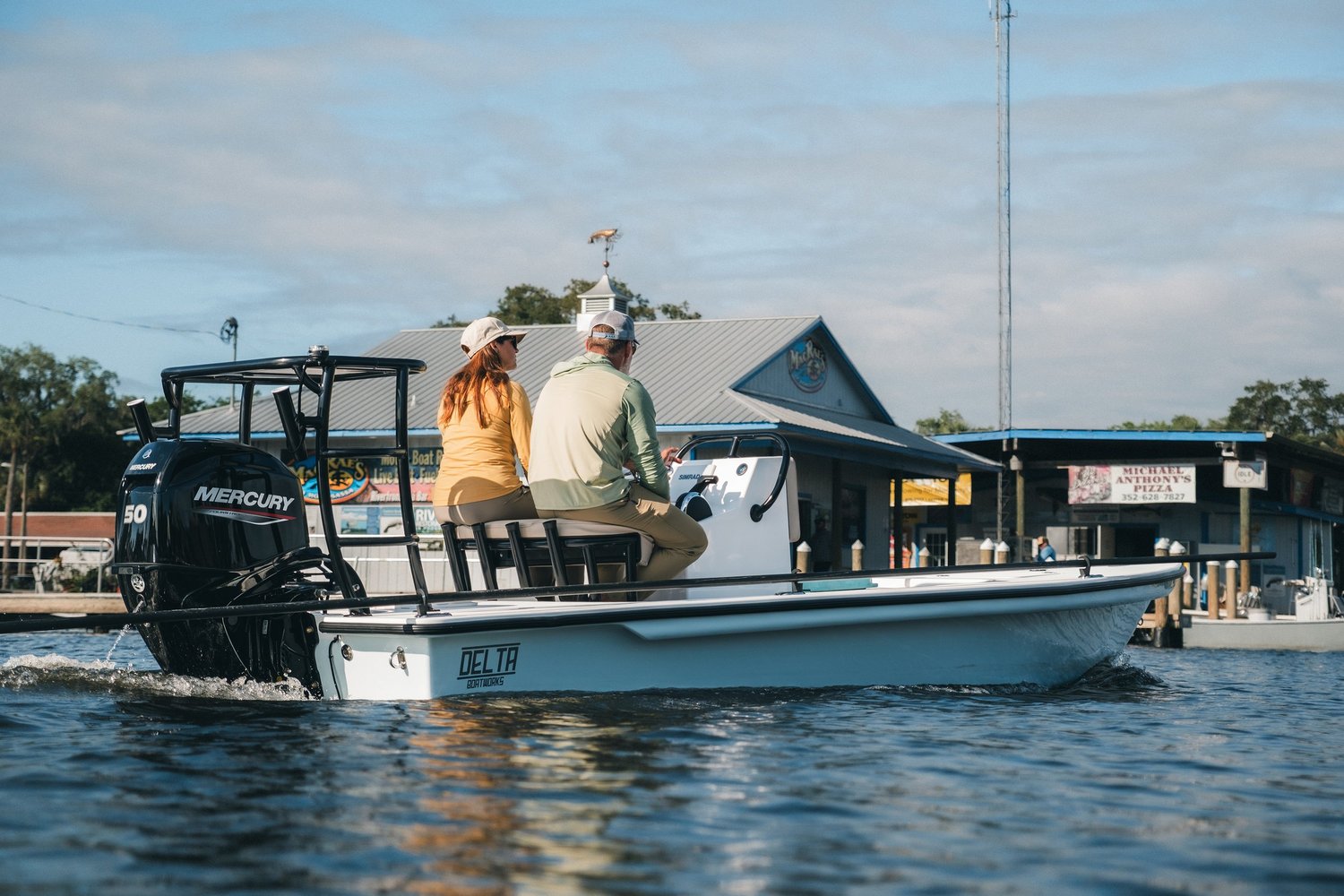 Delta Boatworks Delta 18 center-console skiff